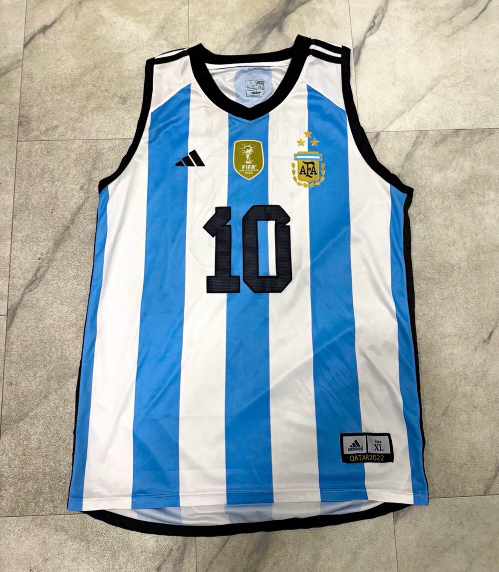 adidas Argentina Lionel Messi #10 Jersey Size XL FIFA World Cup 2022 Qatar